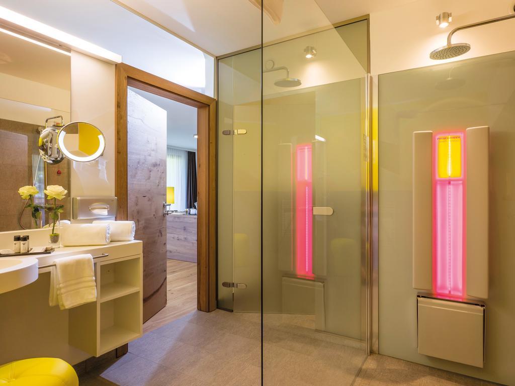 Sieben - Adults Only 4*
